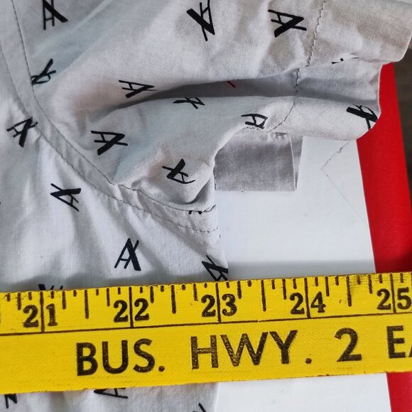 Armani Exchange button down shirt men's size XL light grey w graphic design slim - Picture 12 of 13